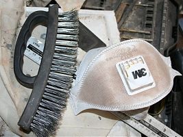 Wirebrush and face mask