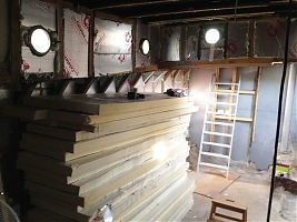 Insulation on the port side